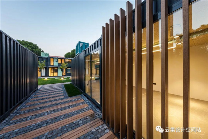 集装箱特色建筑之动感科技空间